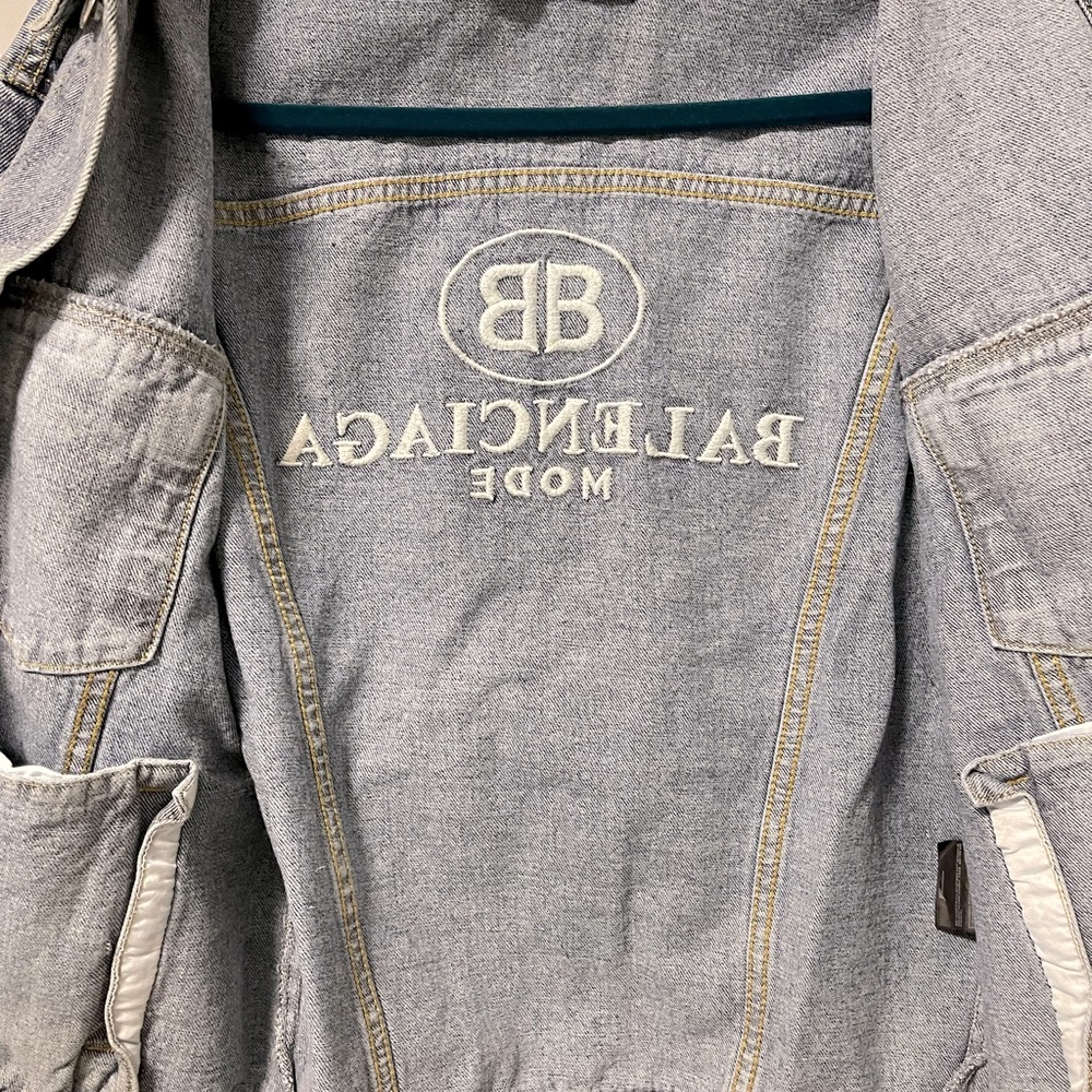 Used Oversized Balenciaga BB Mode Denim Jacket - Picture 8 of 12
